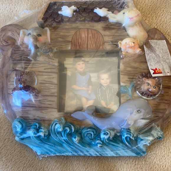 Noah’s Ark Light Switch Cover and Picture Frame - Picture 12 of 14